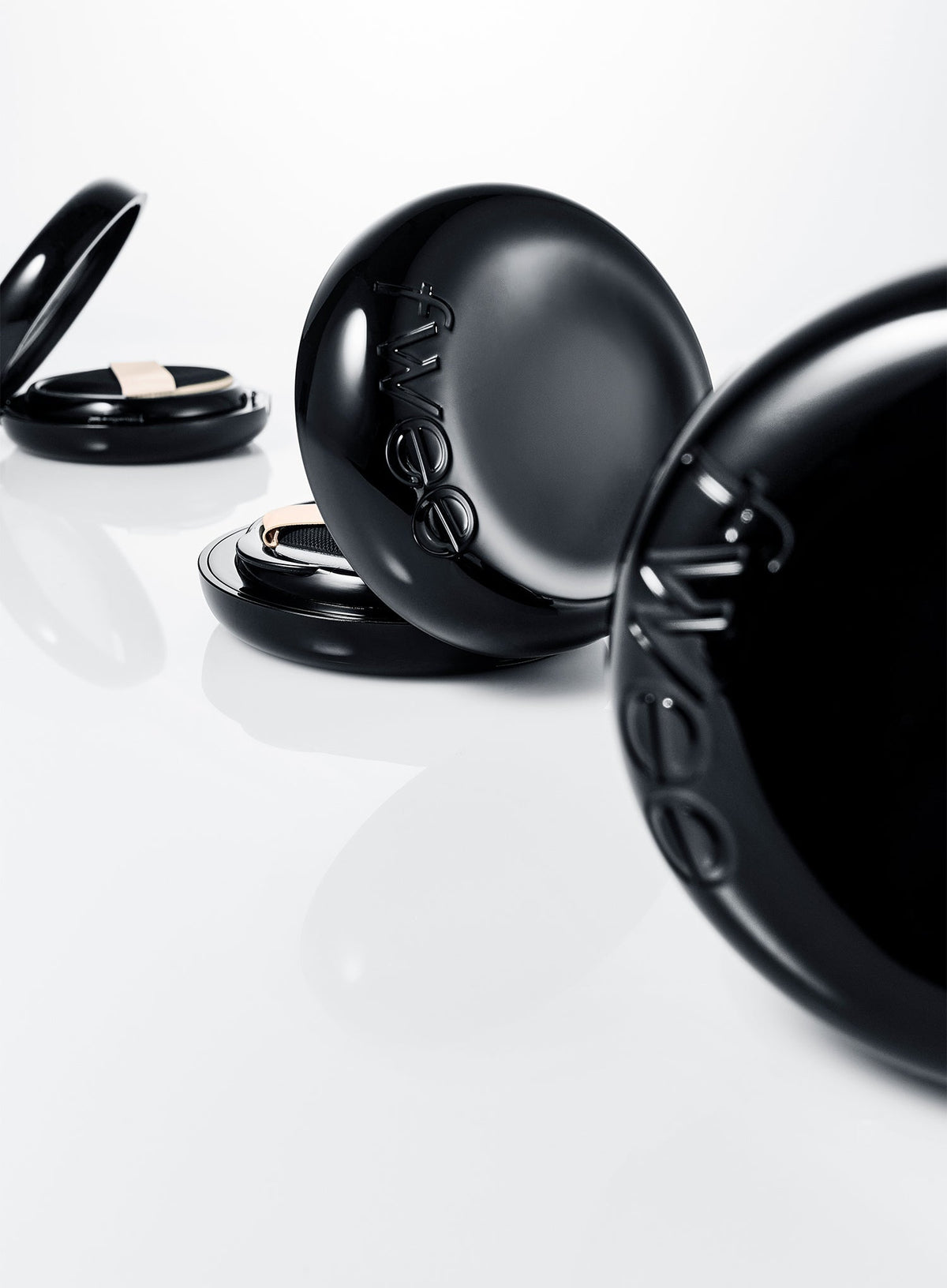 All Day Cover Black Cushion (13g)