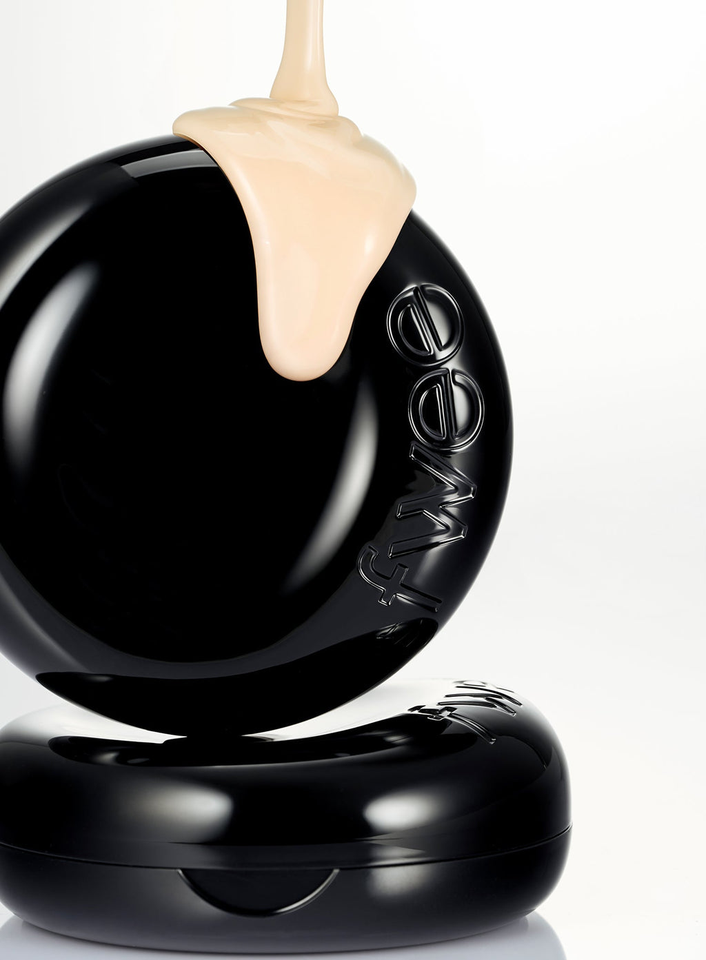 All Day Cover Black Cushion (13g)