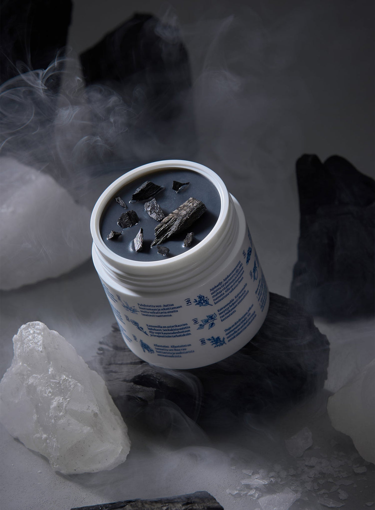 Kaamos Black Salt Warm Steam Cleansing Balm (100g)